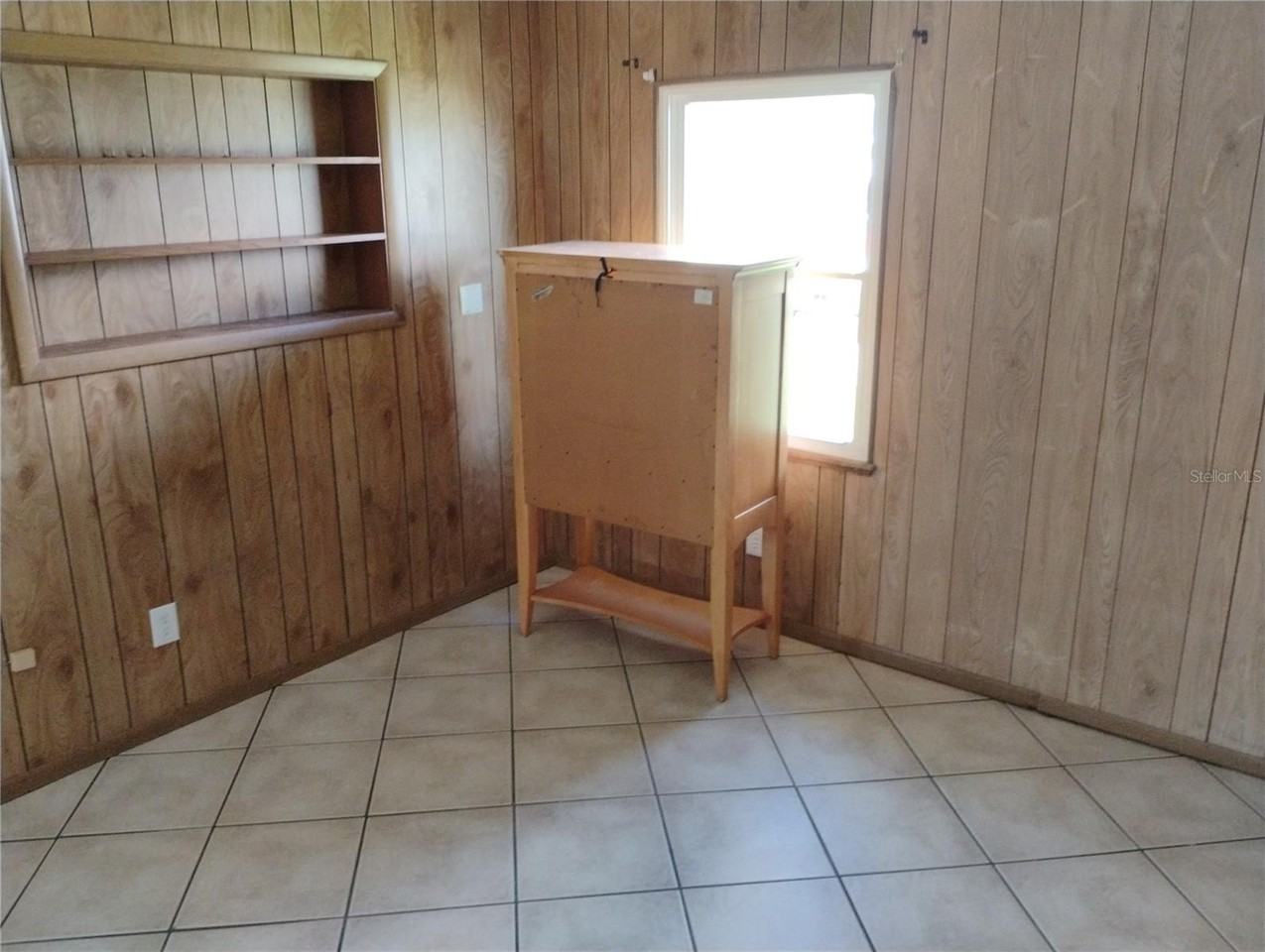 1778 Elm Dr - Photo 6 of 27