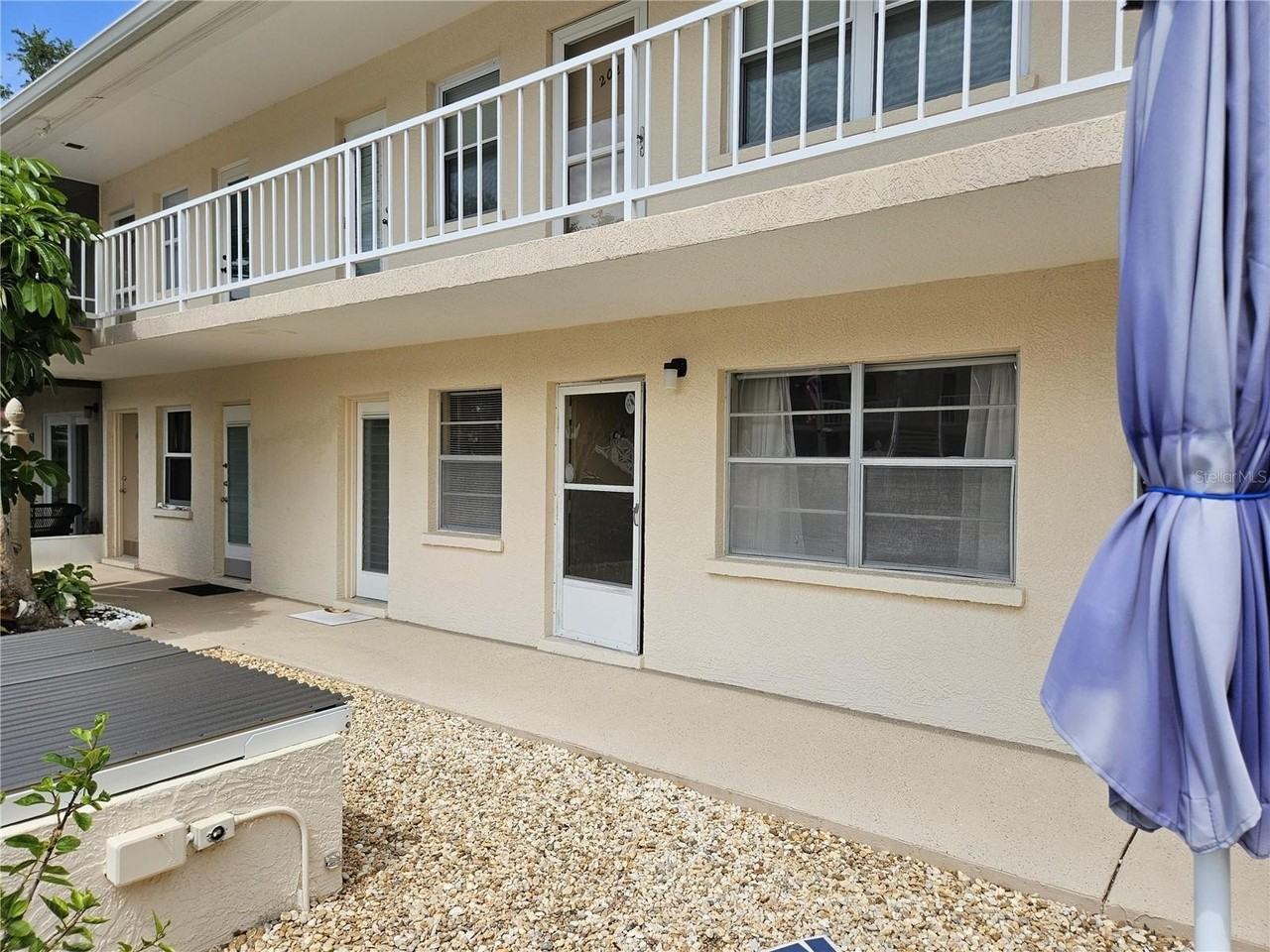 509 W Venice Ave #102 - Photo 7 of 25
