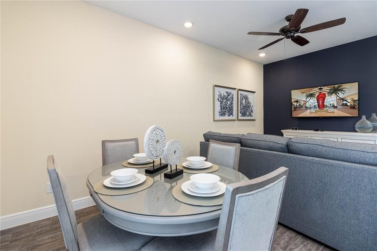 3001 Caribbean Soul Dr - Photo 4 of 50
