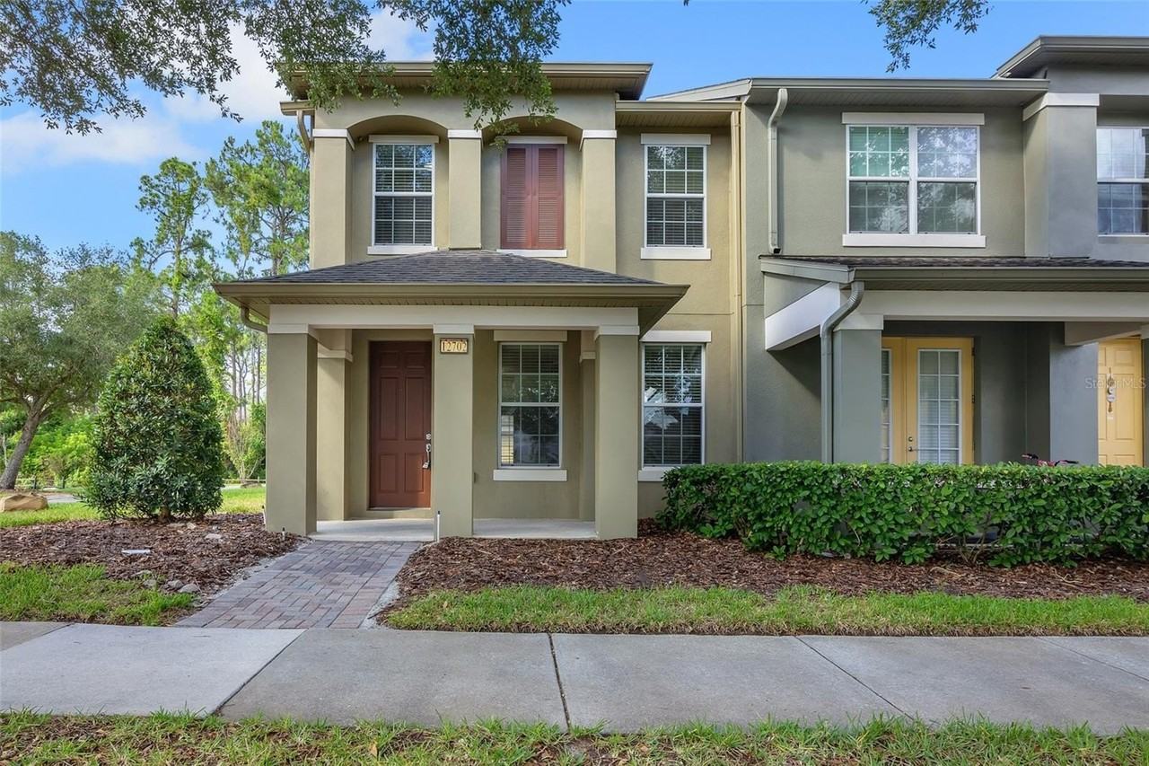 12702 Salomon Cove Dr - Photo 2 of 44