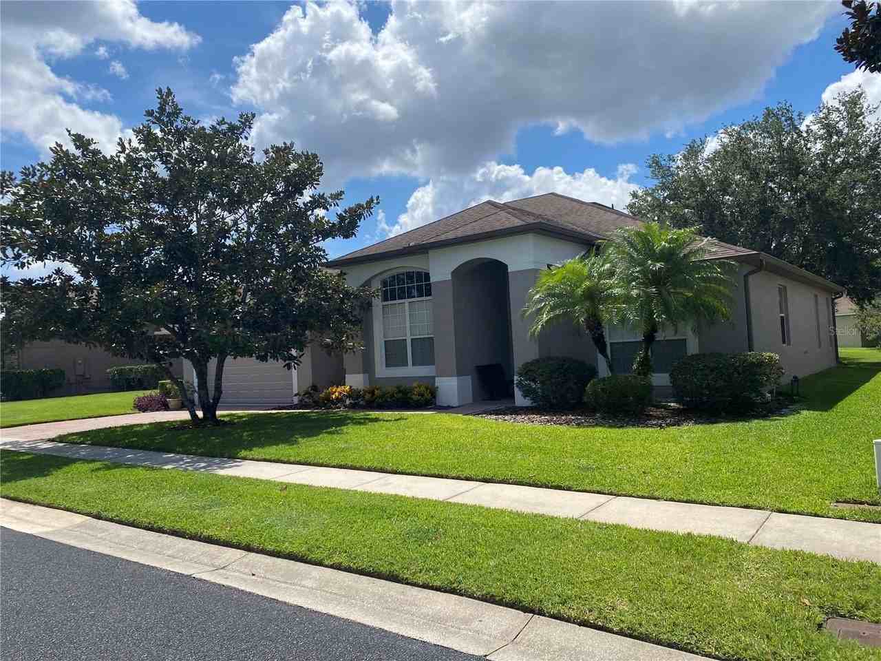 6173 Hedgesparrows Ln - Photo 2 of 42