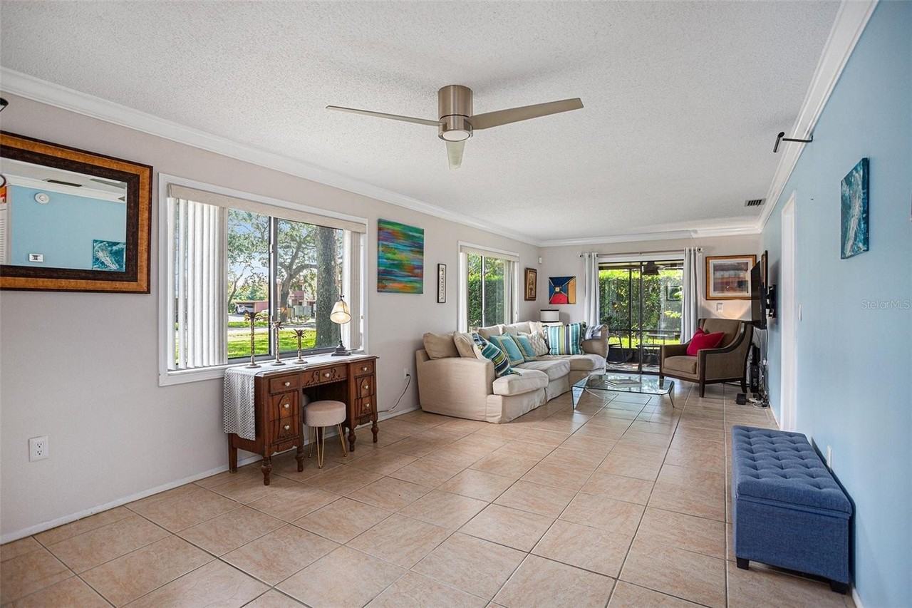 600 Summerhill Ct #A - Photo 4 of 31