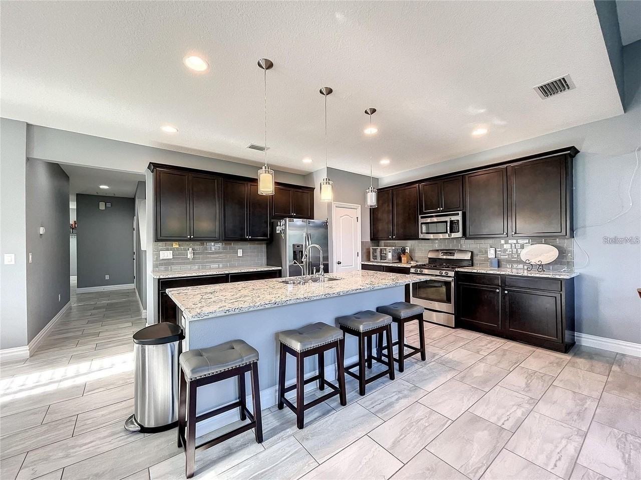 14322 Parkside Ridge Way - Photo 4 of 33