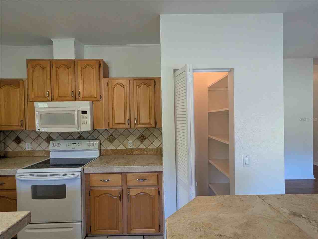 4947 Mitchell Rd - Photo 3 of 35