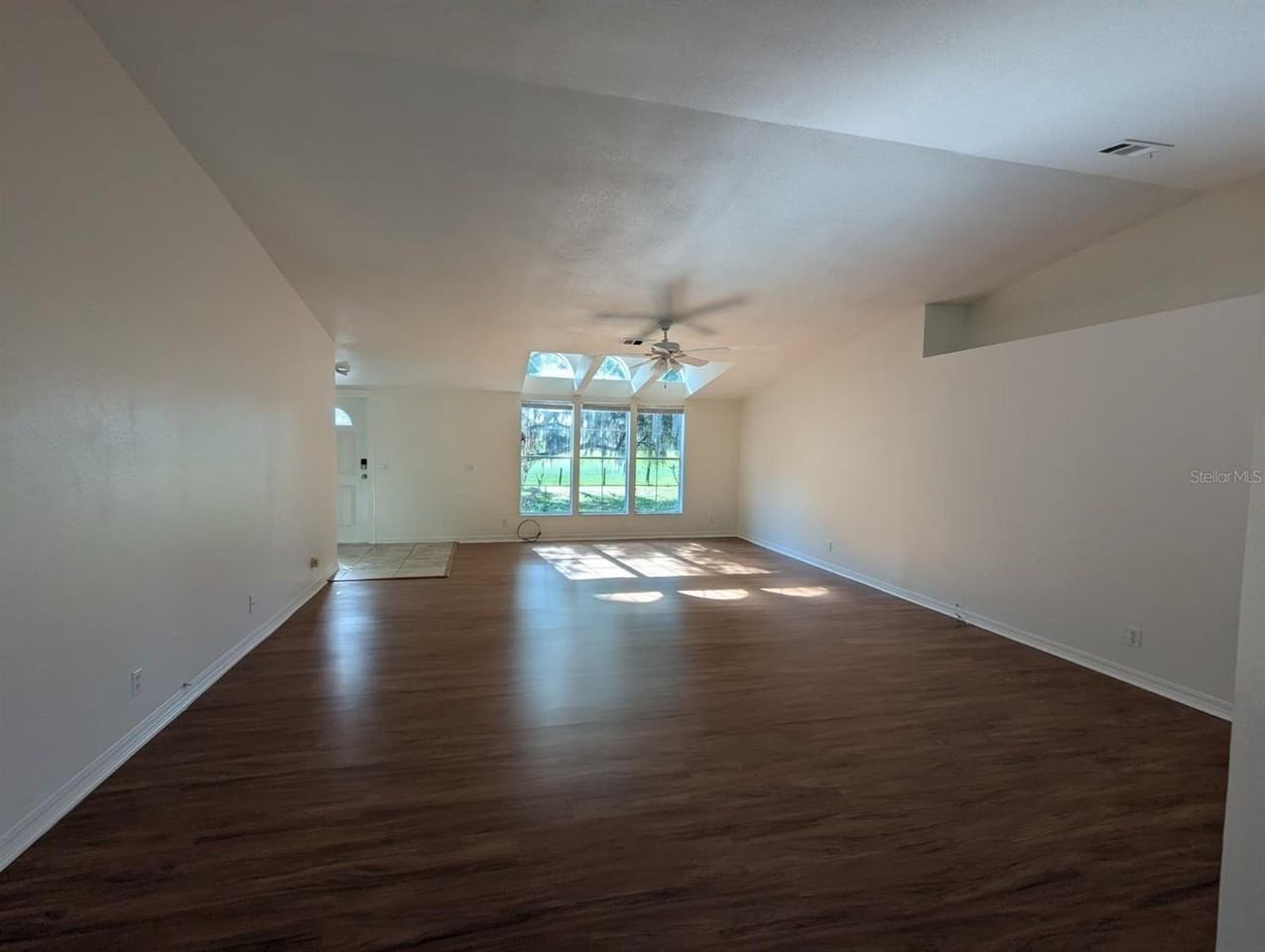 4947 Mitchell Rd - Photo 5 of 35