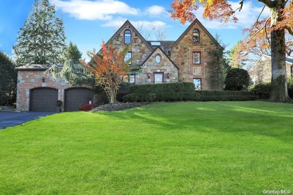 272 Chapel Rd - Photo 2 of 36