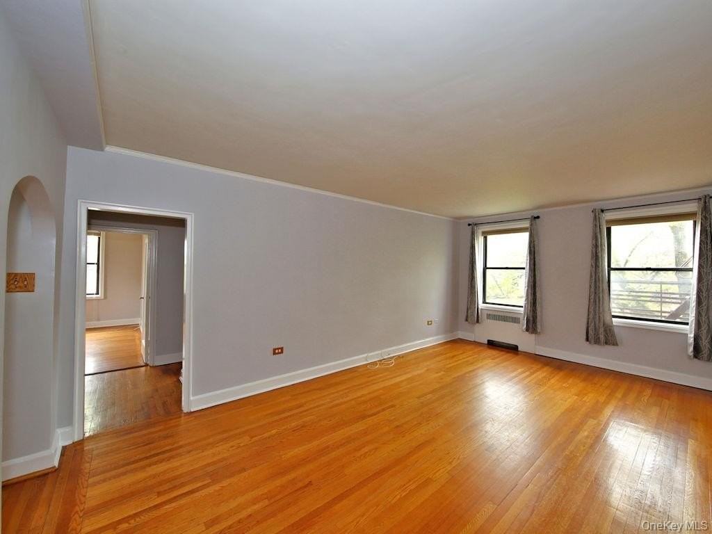 314 Larchmont Acres Apt C #4C - Photo 3 of 9