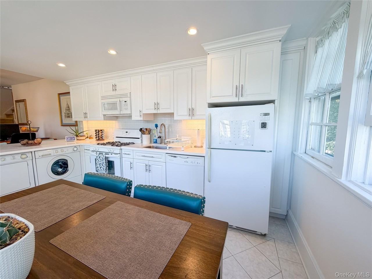43 W Neck Rd #1 - Photo 7 of 12