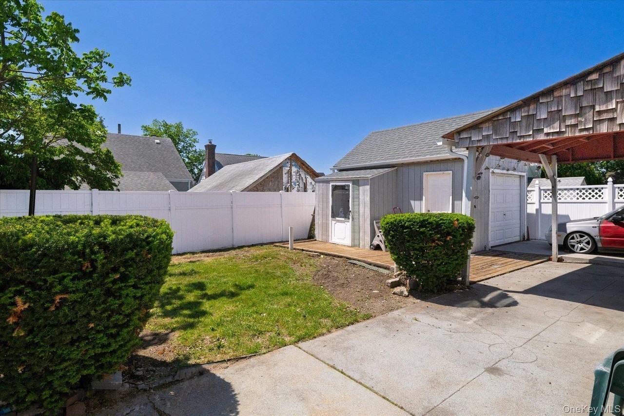 191 Raff Ave - Photo 5 of 25