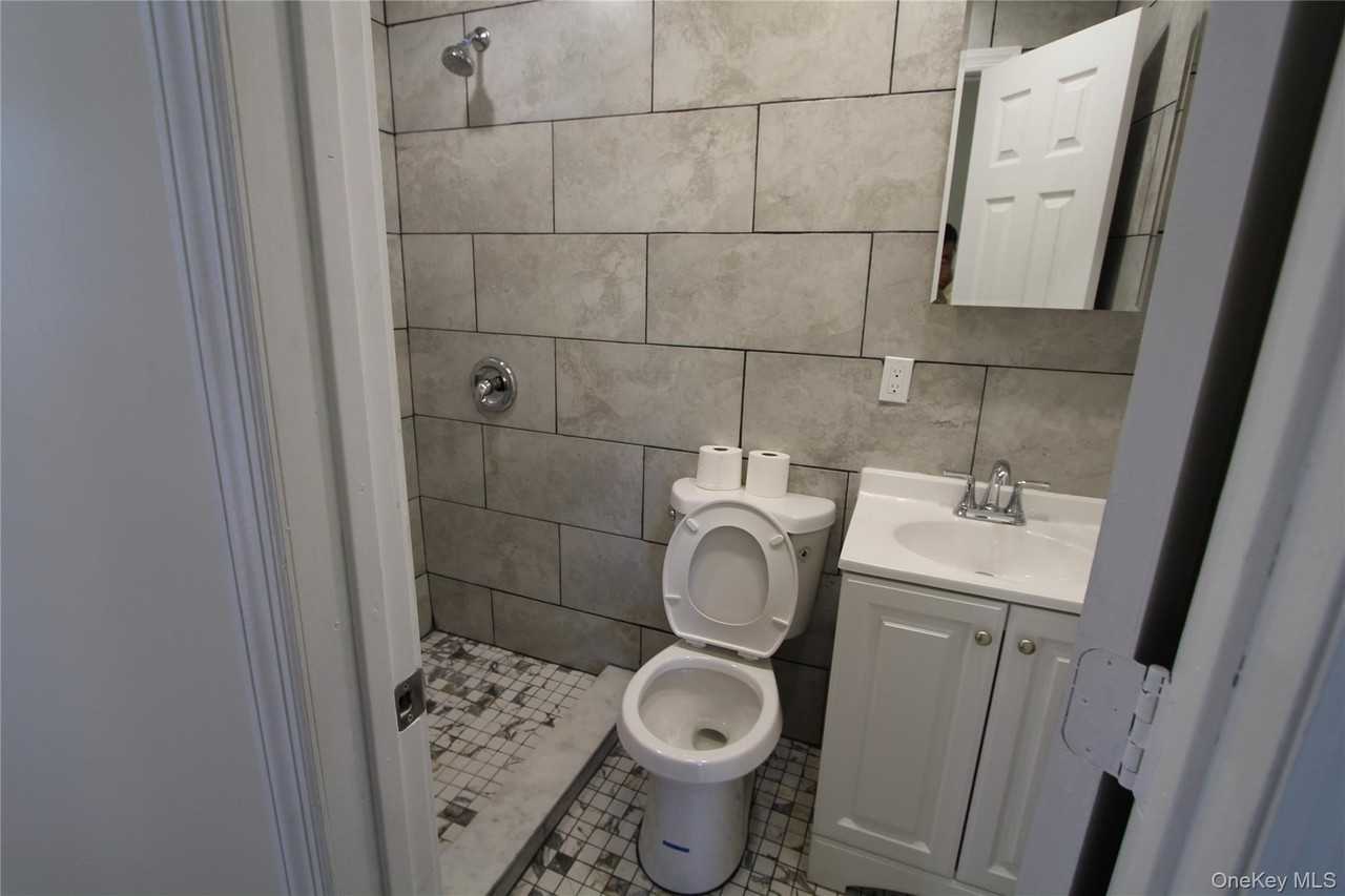 12 Elm Ave - Photo 7 of 12