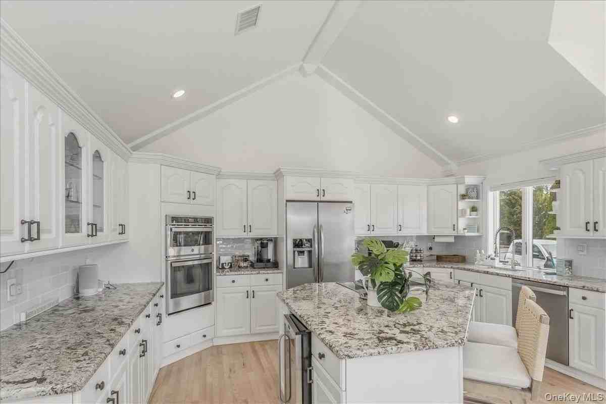 14 Penny Ln #C - Photo 6 of 22