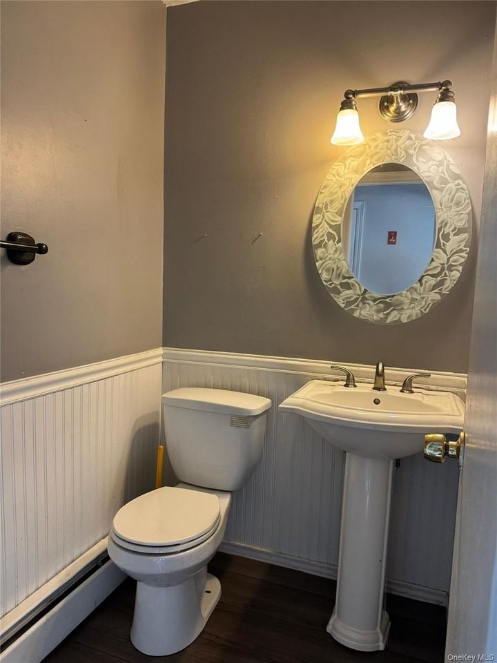 60 Sarah Ln - Photo 7 of 8