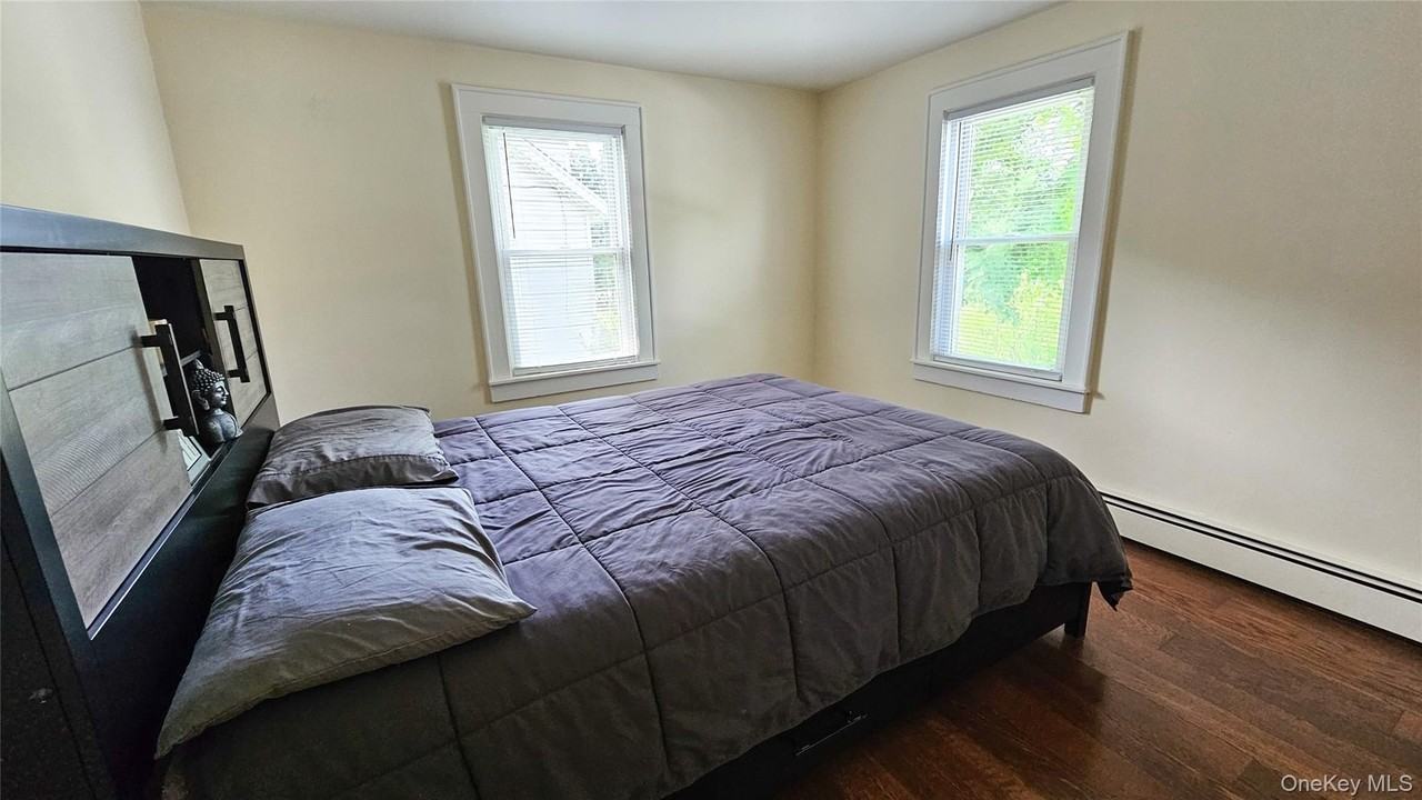2 Murray Ave - Photo 4 of 8