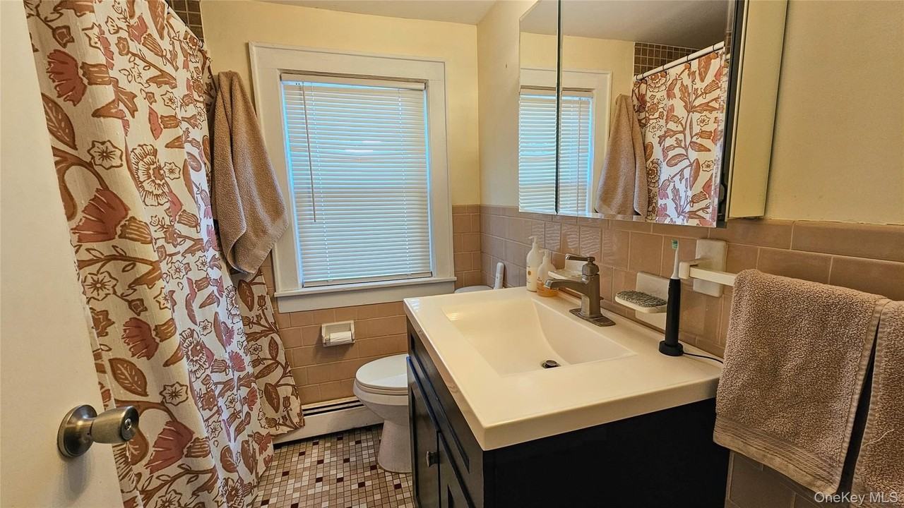 2 Murray Ave - Photo 5 of 8