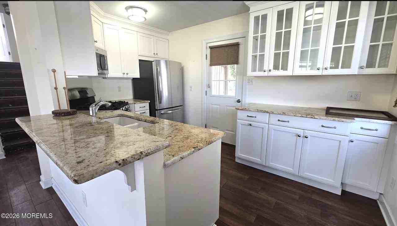 113 Kerr Ave - Photo 5 of 11