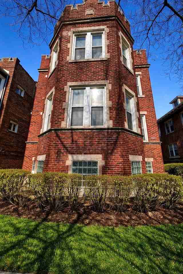 1740 W Garfield Blvd #1 - Photo 3 of 22