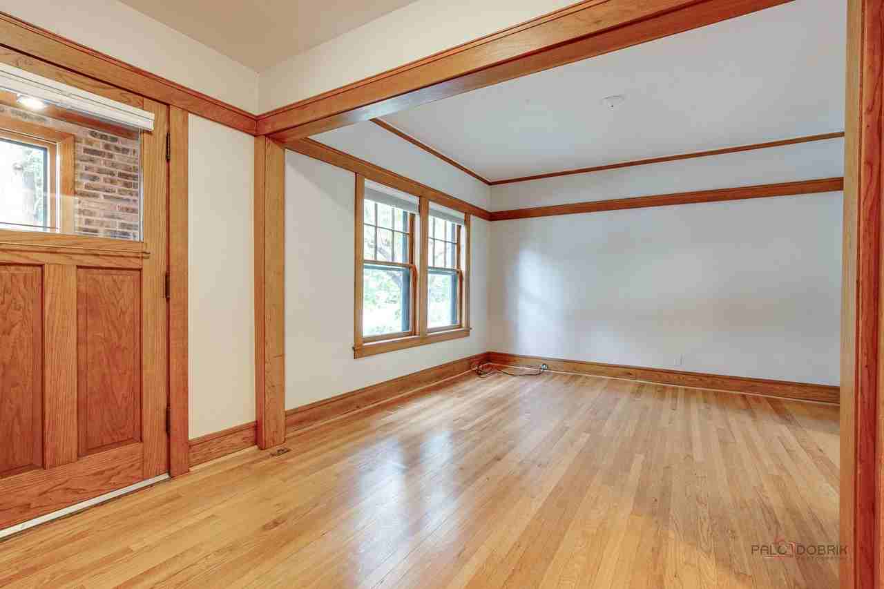 1499 Glencoe Ave - Photo 4 of 37