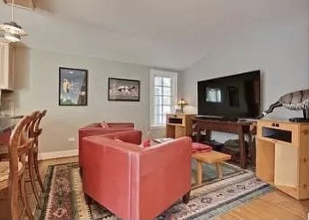 916 Driscoll Ct - Photo 7 of 20