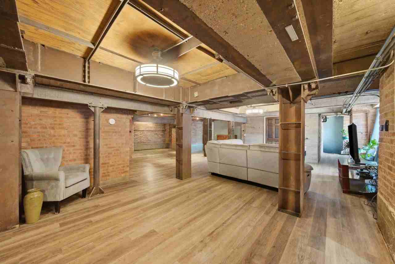 117 S Lombard Ave #G - Photo 5 of 30