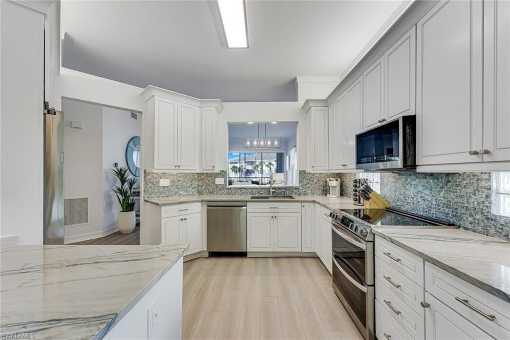 805 Bentwater Cir #104 - Photo 4 of 24