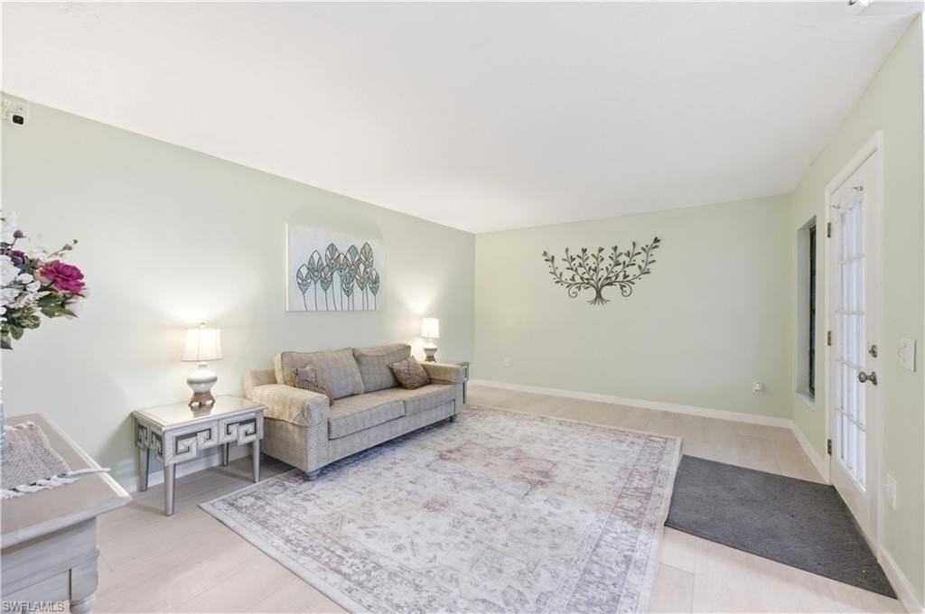 16001 Amberwood Lake Ct #1 - Photo 6 of 33