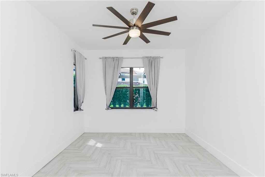 5360 Brin Way - Photo 6 of 43