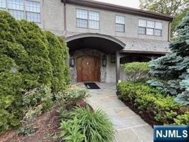 140 Bellair Rd #Q - Photo 1 of 1