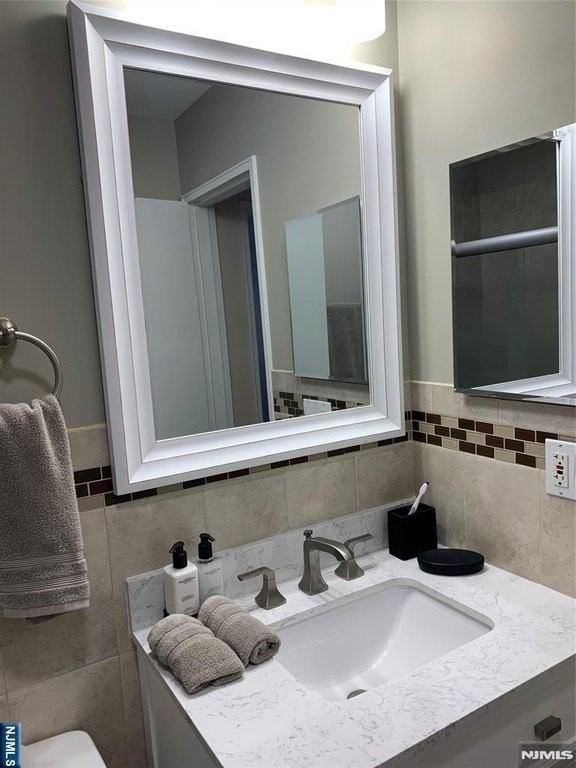 601 Davis Ave #11 - Photo 2 of 5