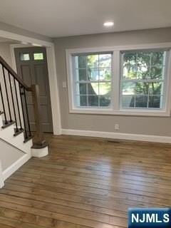 6 Standish Ln - Photo 3 of 5