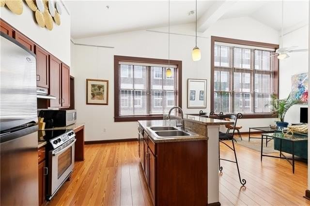 923 Constance St #116 - Photo 3 of 19