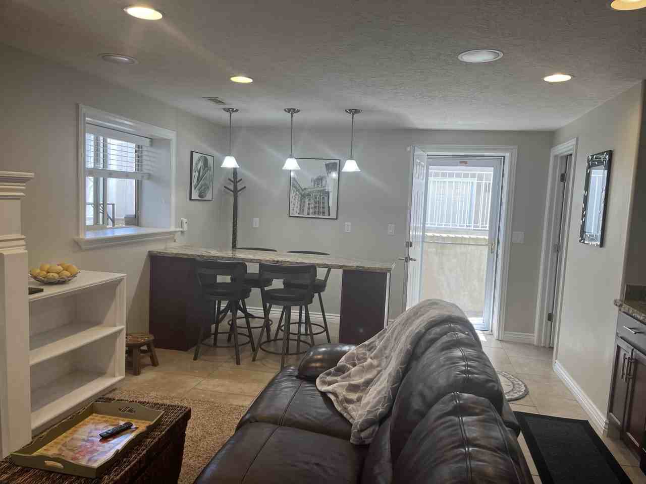 486 E Aspen Meadows Ct - Photo 3 of 17