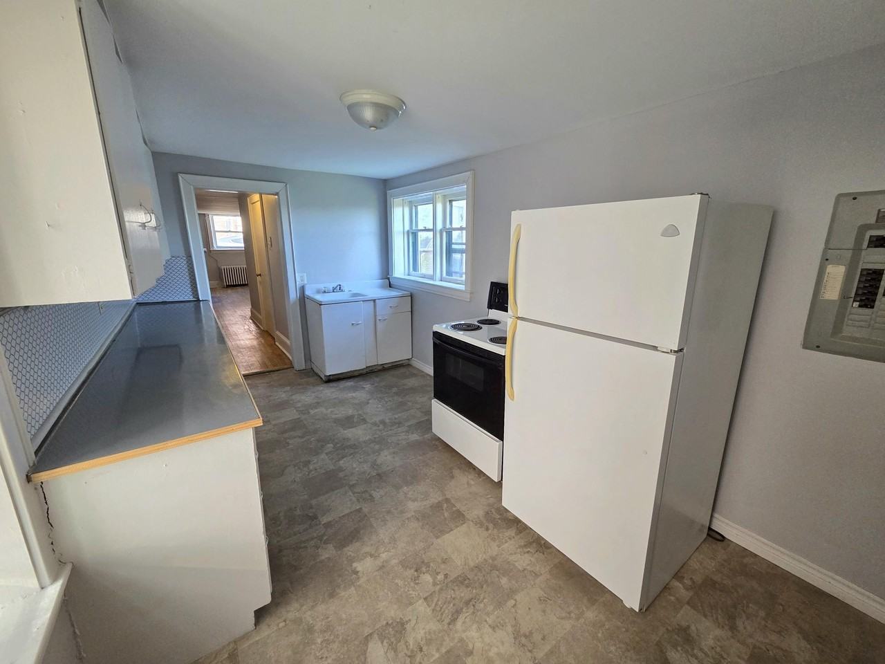 79 Hazen St #79 - Photo 3 of 16
