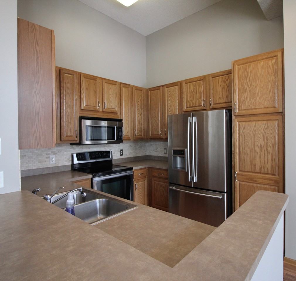 10651 Pond Curv #WB1 - Photo 6 of 19