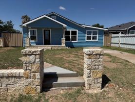 715 N Kelly Ave - Photo 1 of 1