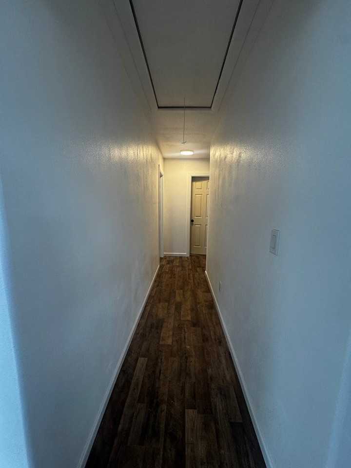 715 N Kelly Ave - Photo 6 of 11