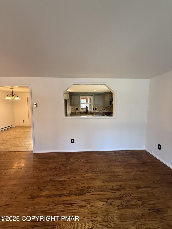 3127 Leisure Dr - Photo 3 of 26
