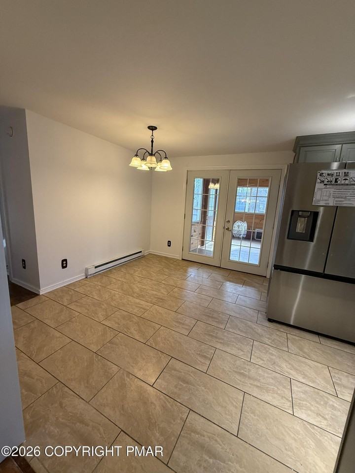 3127 Leisure Dr - Photo 7 of 26