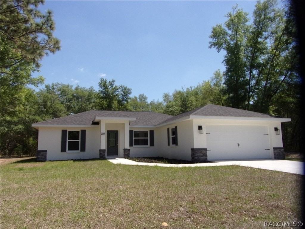916 Independence Hwy - Photo 2 of 27