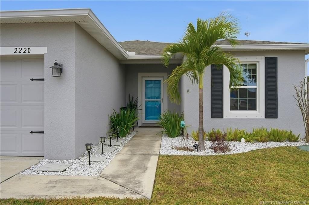 2220 Se Lucaya St - Photo 3 of 36