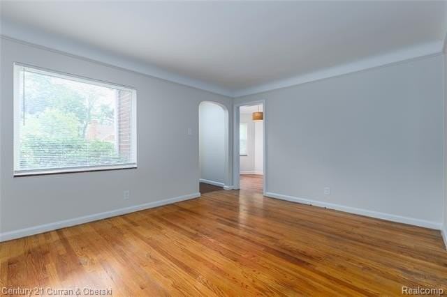 2143 Lancaster St - Photo 4 of 22
