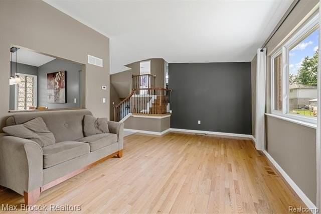 44018 Bannockburn Dr - Photo 5 of 14