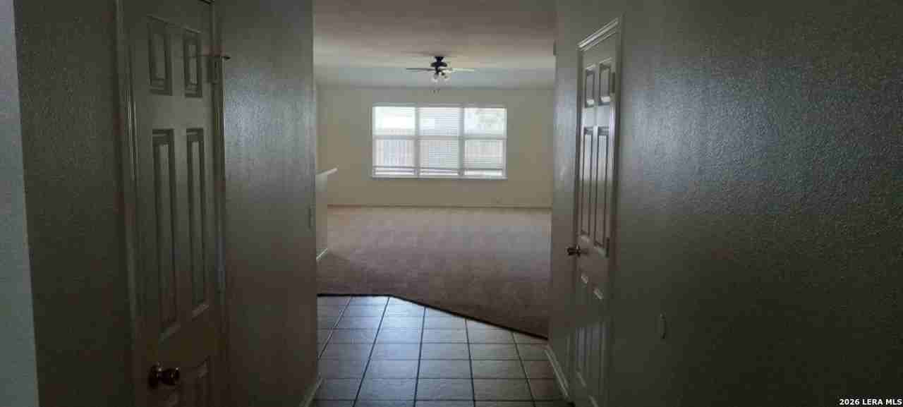 15803 Borwick Ln - Photo 5 of 26