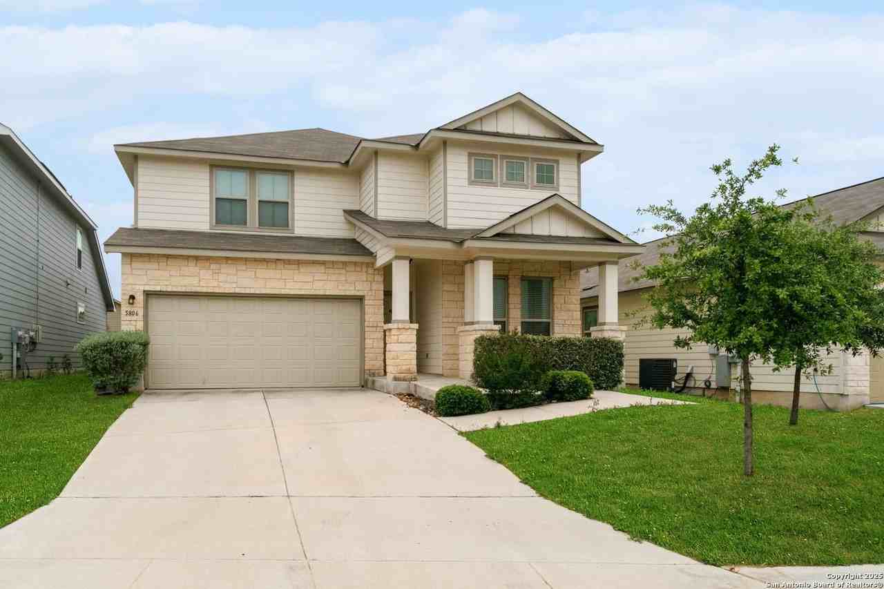 5806 Larkspur Vly