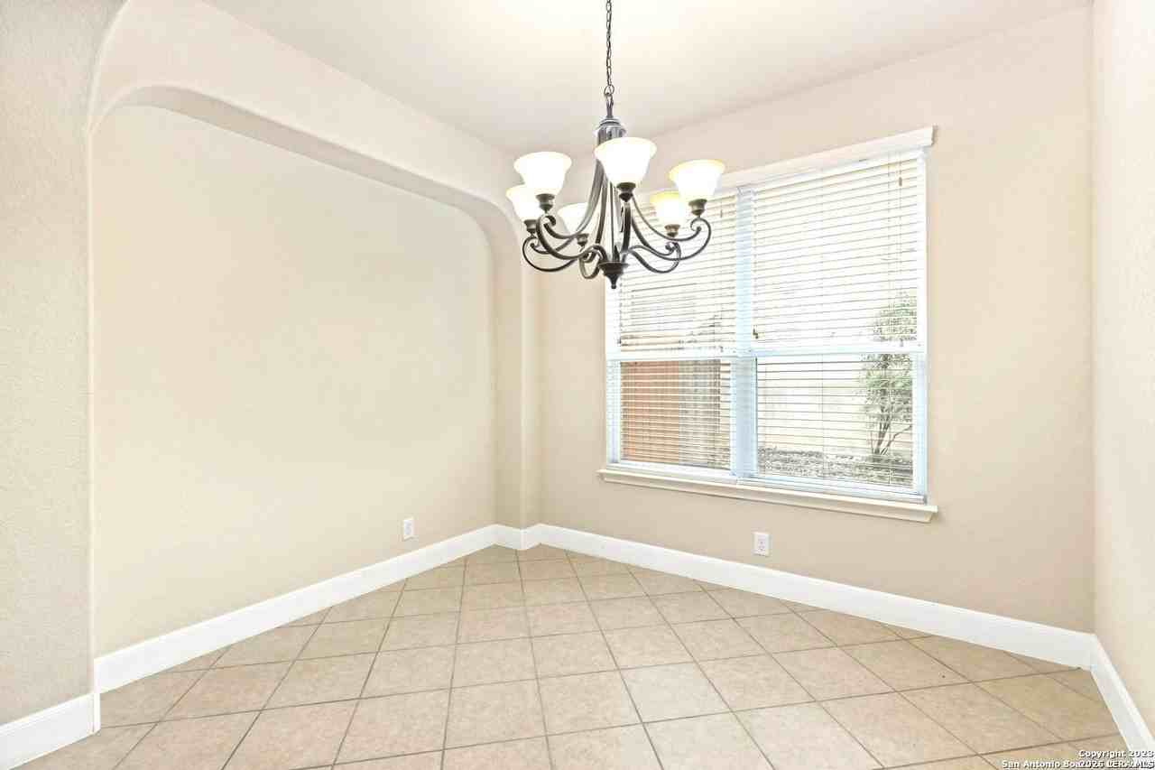 3306 Brooktree Ct - Photo 3 of 32