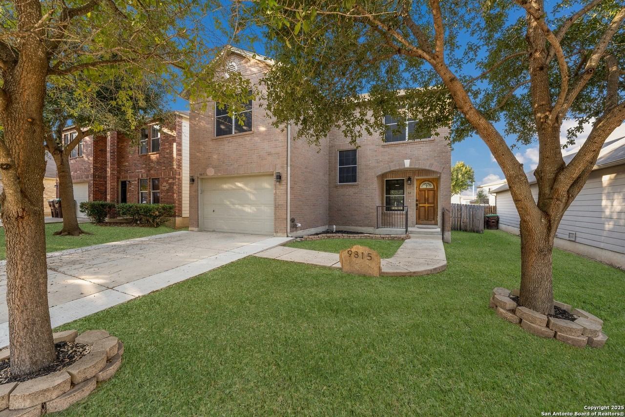 9815 Carswell Peak - Photo 3 of 20