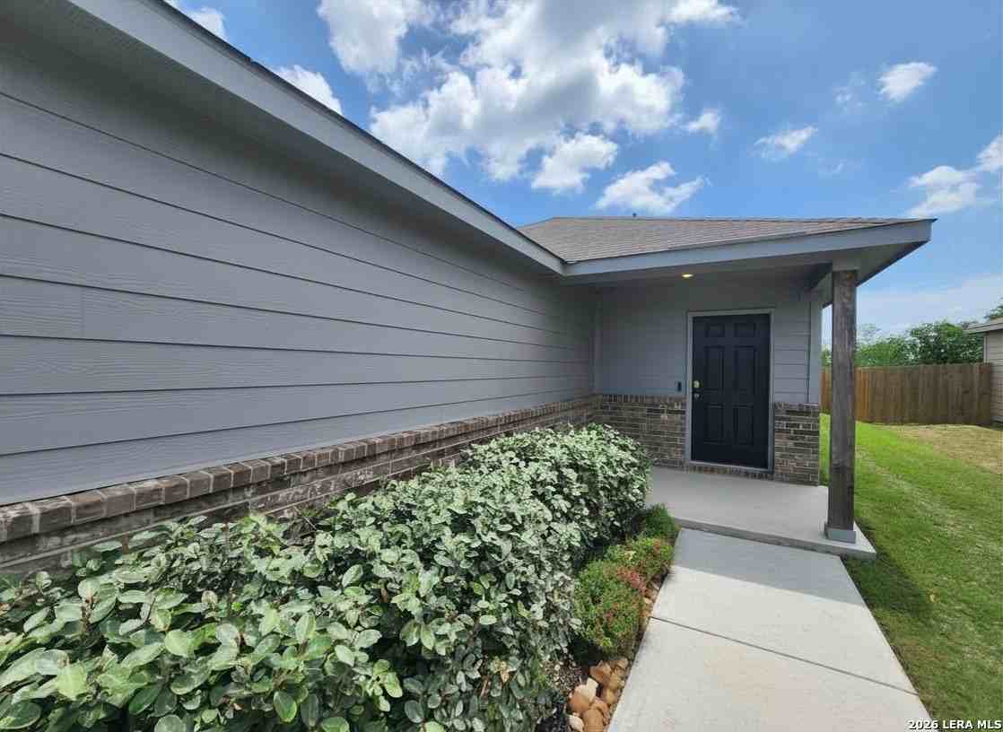 3473 Canyon Rdg - Photo 2 of 19