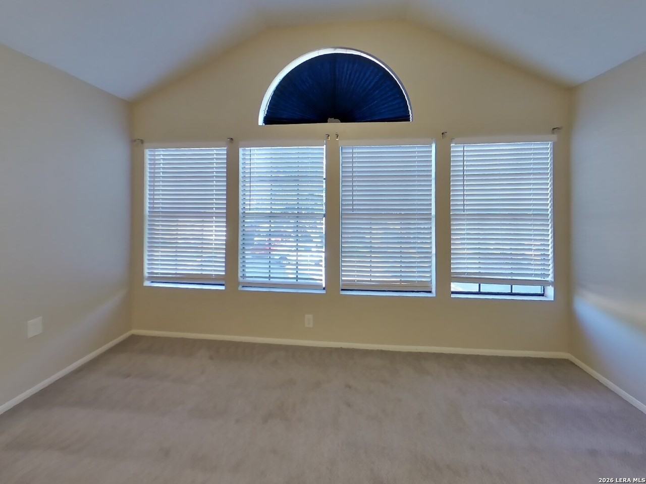8234 Cooks Pt - Photo 7 of 17