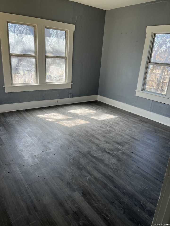 803 Piedmont Ave - Photo 7 of 15