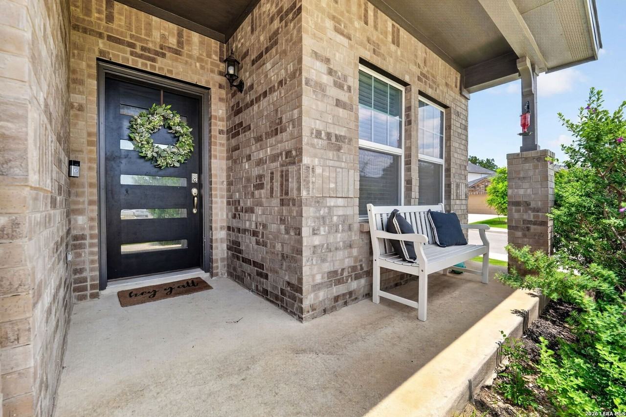 12503 Caliban Rd - Photo 4 of 29