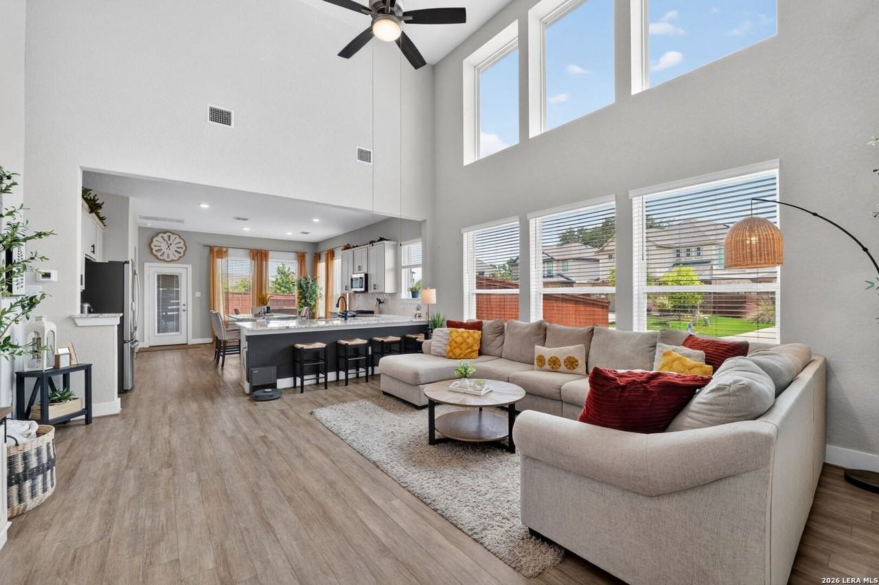 12503 Caliban Rd - Photo 7 of 29